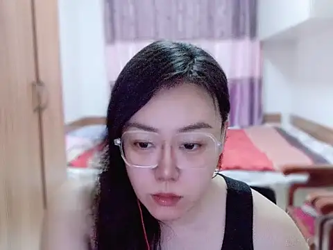 yingying1222 - Yingying1222's free webcam
