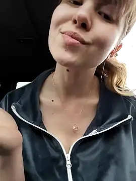 astisweet - AstiSWEET's free webcam - UK Sex Cams