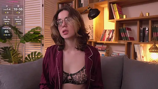 sunny_teaze - Sunny_Teaze's free webcam - UK Sex Cams