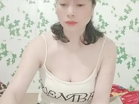 sophie_sexy7 - Sophie_sexy7's free webcam - UK Sex Cams