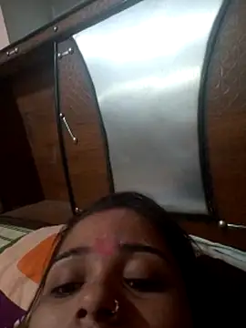 Webcam Model (Deepjakolirr)  is live.Free join now!