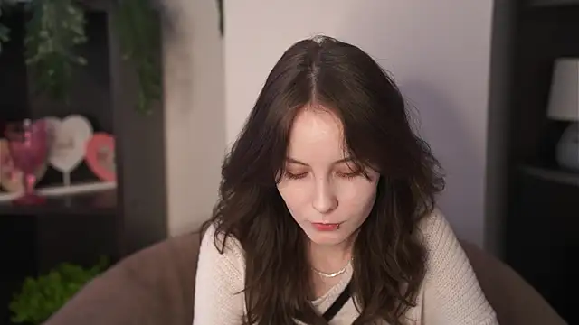 kerenhuizar - KerenHuizar's free webcam - UK Sex Cams