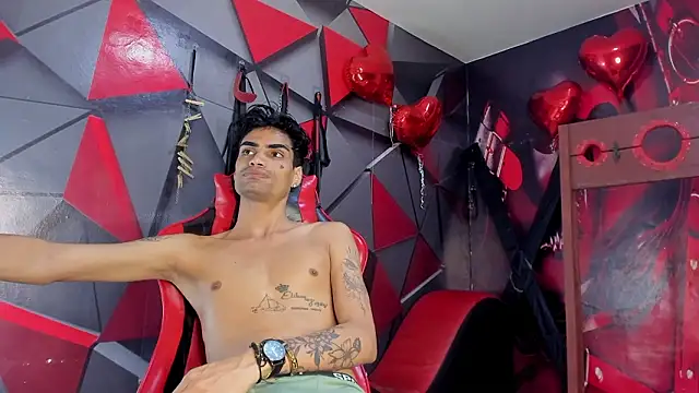 gay_red_room - Gay_Red_Room's free webcam - UK Sex Cams