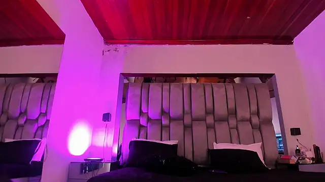 nikkysmiith - NikkySmiith's free webcam - UK Sex Cams