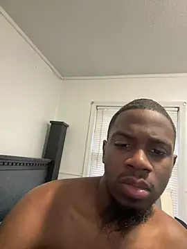 pussyeater_- - Pussyeater_-'s free webcam - UK Sex Cams