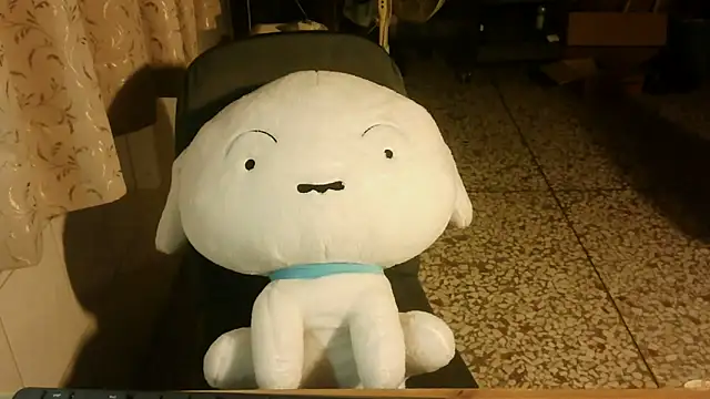 KYU890428 Live Webcam on Stripchat