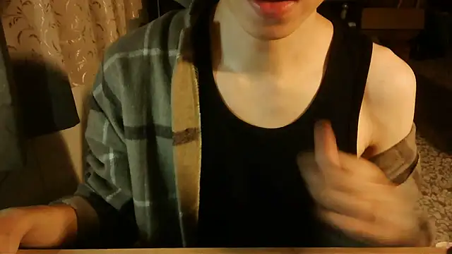 KYU890428 Live Webcam on Stripchat