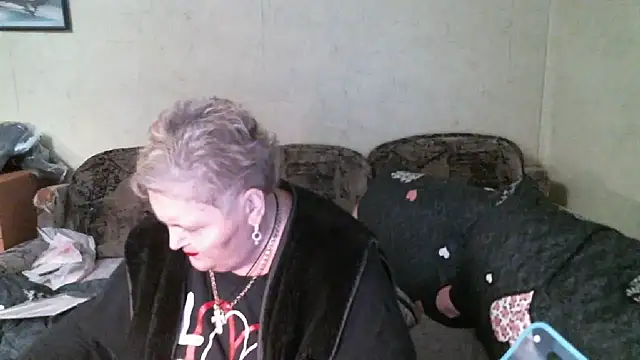 lana555 - Lana555's free webcam - UK Sex Cams