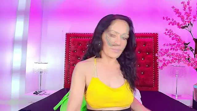 velora_nigth (F milf) - suck my asshole in dggy