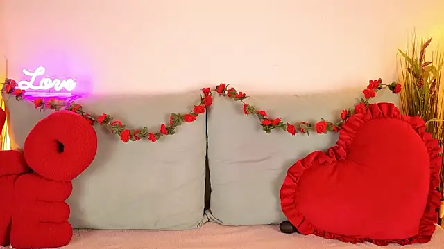 shen-ri - Shen-ri's free webcam - UK Sex Cams