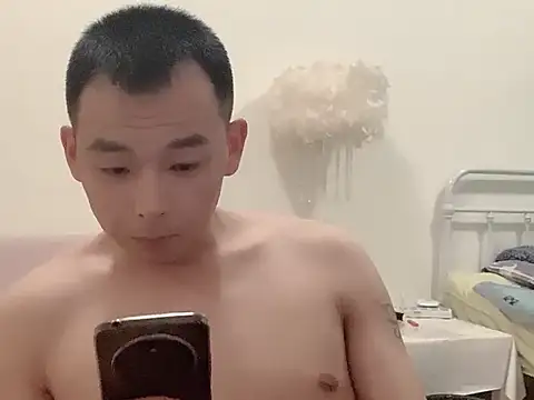 zz16888 (Ask my age) - 攒钱供妹妹读书