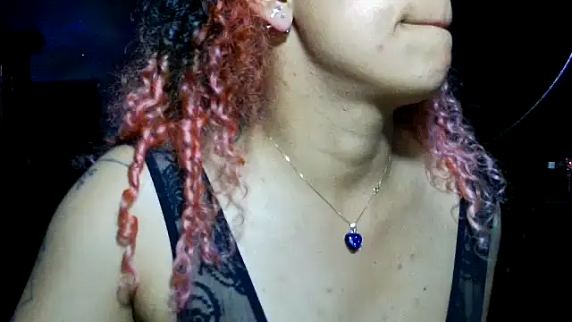 Cata_Blue__ live sex cam