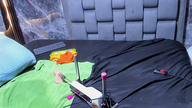 Couple_Gold69 live sex cam