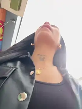 Webcam Model (Bonny_Eva)  is live.Free join now!