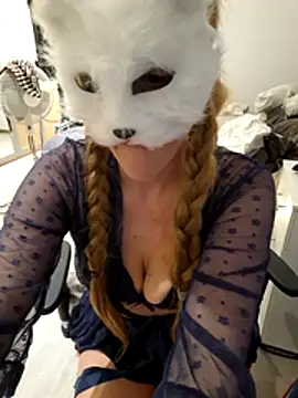 spritzmaus (F milf) - LT 2 Vids/Spit on Pussy and Boobs