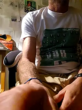 verylargecock live sex cam