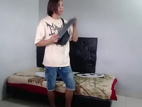 masterbrave420 - Masterbrave420's free webcam