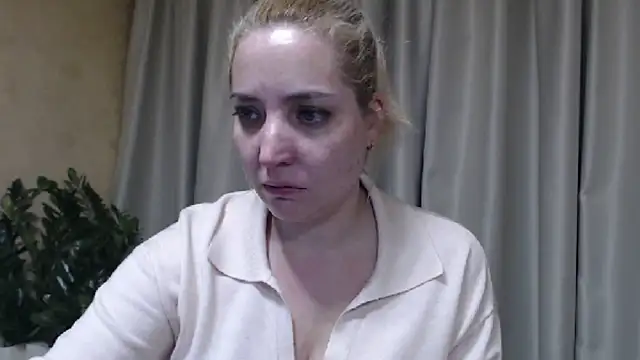 sweetpussy - Sweetpussy's free webcam - UK Sex Cams