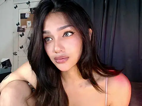 itsmekarinaaa - Itsmekarinaaa's free webcam - UK Sex Cams