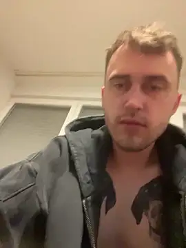 TheJerkingGuy live sex cam