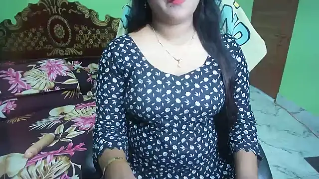 BengaliQueenStar live sex cam