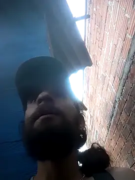 hairy_mannn - Hairy_mannn's free webcam - UK Sex Cams