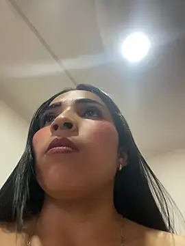 rosa_25x (F young) - zoom puzzy