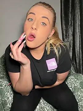 Strongqueen's live cam