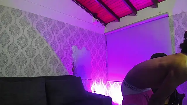 Boy_savoy live sex cam