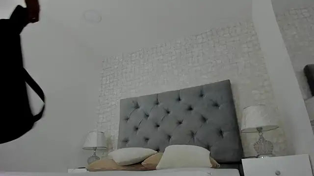 jax_black (M young) - 5 spankings + finger sucking