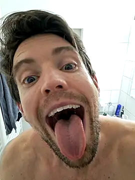 mystery_mark (Ask my age) - Chilling and Edging today