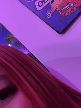 lia-moon77 (G young) - Off bra plus show plug  🥵