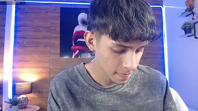 DraxBlade09's live cam