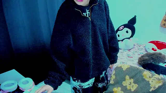 Akane-Mou live sex cam