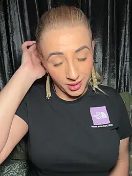 Strongqueen live stripchat fetish cam show -  BDSM webcam performer