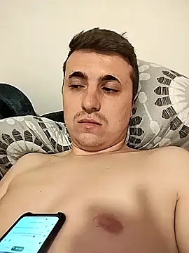 mrnobody000 - MrNoBoDy000's free webcam - UK Sex Cams