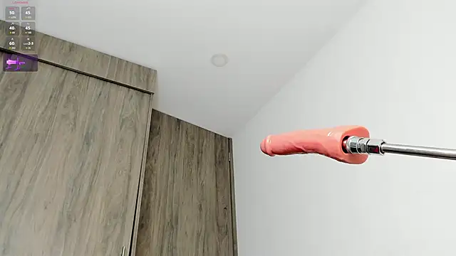 idkusethis's live cam