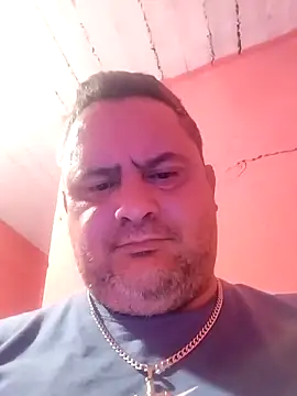 mariamac420 (Ask my age) - Show ass