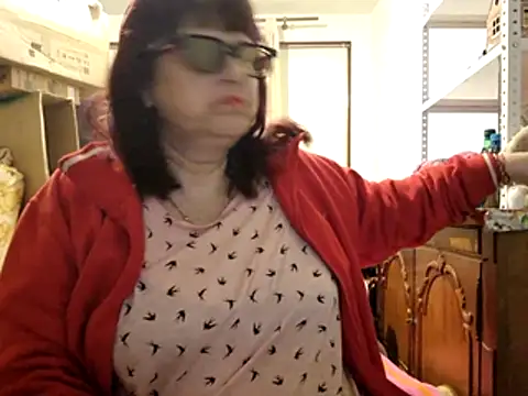 samantha_squirt@xh (Ask my age) - Show Asshole Open / Gaura de Fund