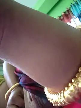 aruna-1 (F young) - boobs sho