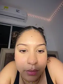 Shara_dreams's live cam