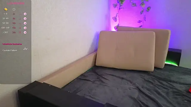 paradisepleasure_ (F young) - Use fuckmachine/Private is open