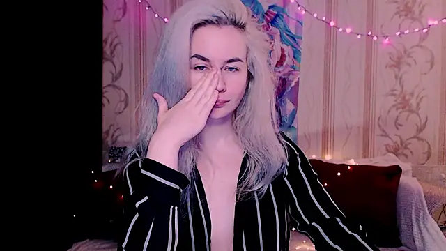 xxxcharismaaa - Xxxcharismaaa's free webcam