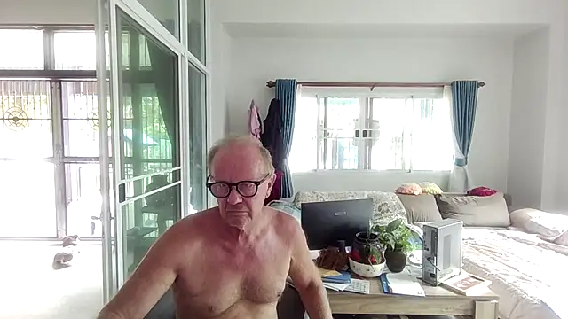 58klaus - 58klaus's free webcam - UK Sex Cams