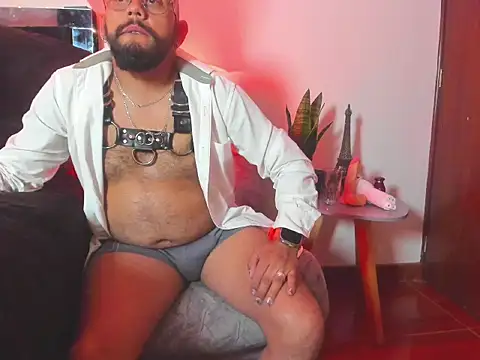 king_bear_25 - King_bear_25's free webcam - UK Sex Cams