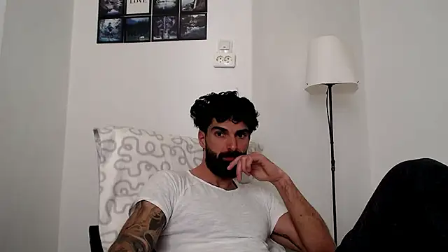 verycutex - Verycutex's free webcam - UK Sex Cams