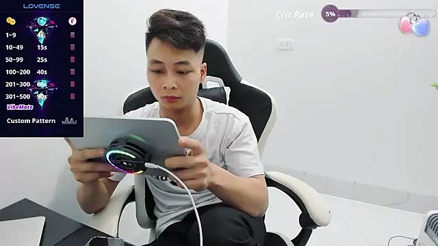 naughty___asian (M young) - teasing me