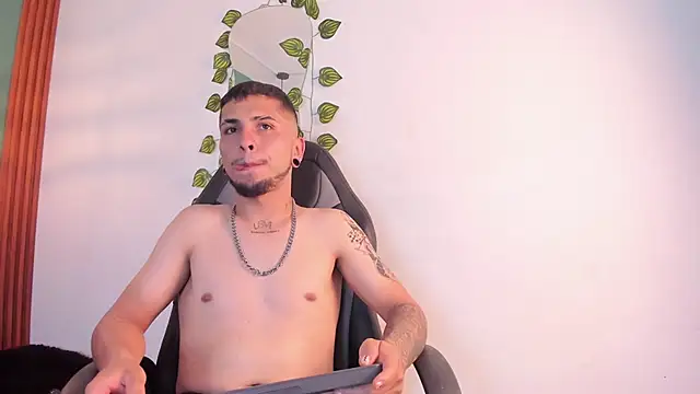 raven_smith_ (G young) - plug anal and blowjob 🍑💋