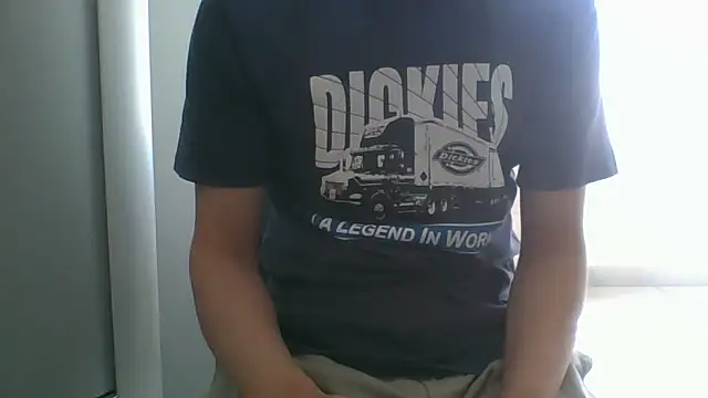 nole_china7 (Ask my age) - talk / fun / cum