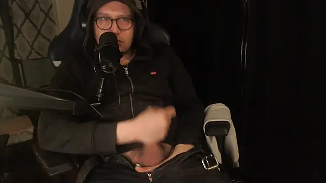 chicostick413 live sex cam